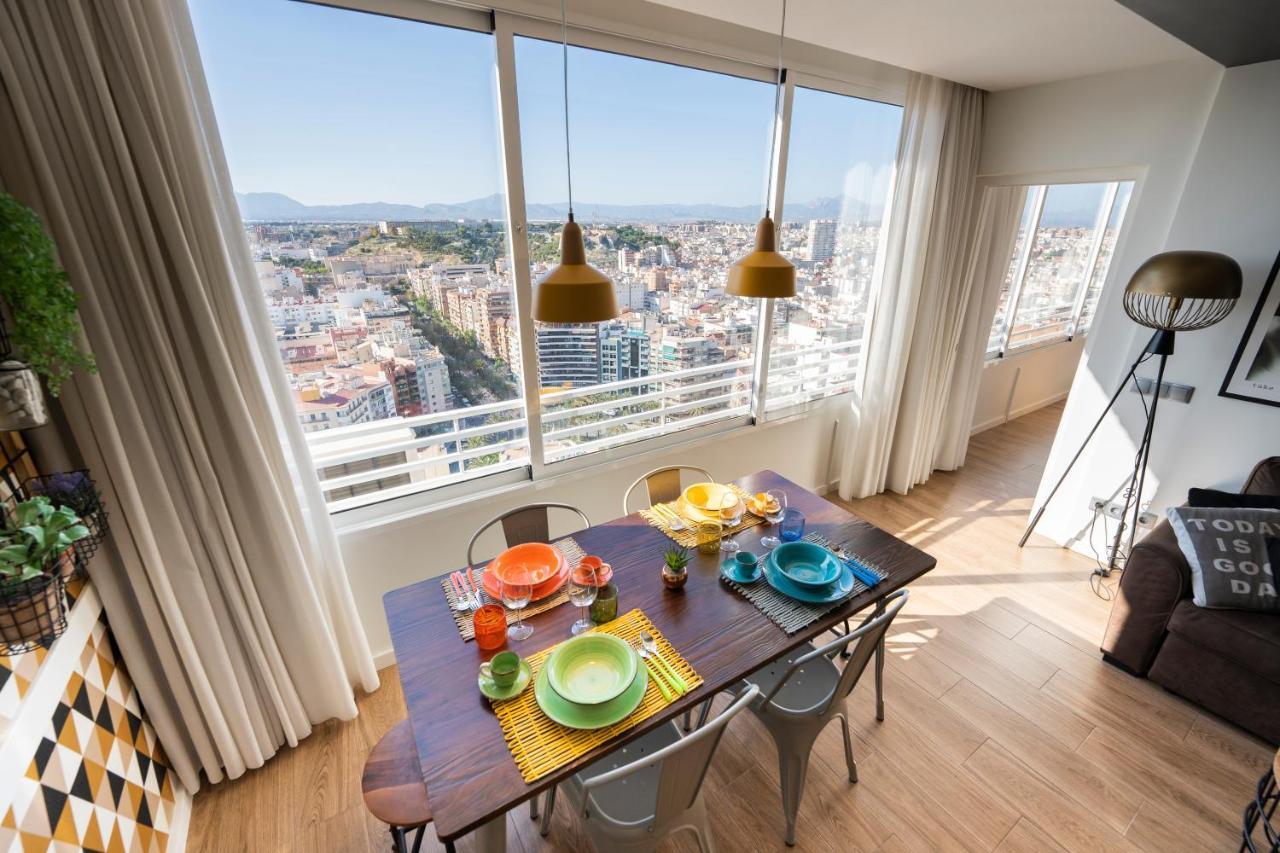 Apartmán Charming Downtown Skyscrapper Alicante Exteriér fotografie