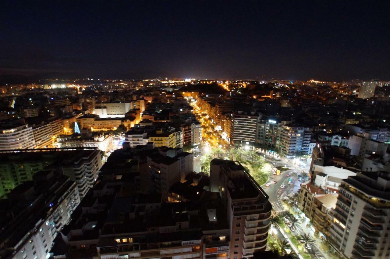 Apartmán Charming Downtown Skyscrapper Alicante Exteriér fotografie
