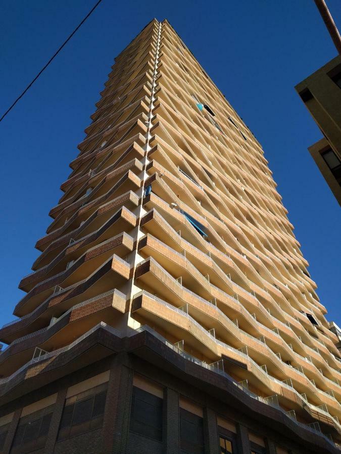 Apartmán Charming Downtown Skyscrapper Alicante Exteriér fotografie